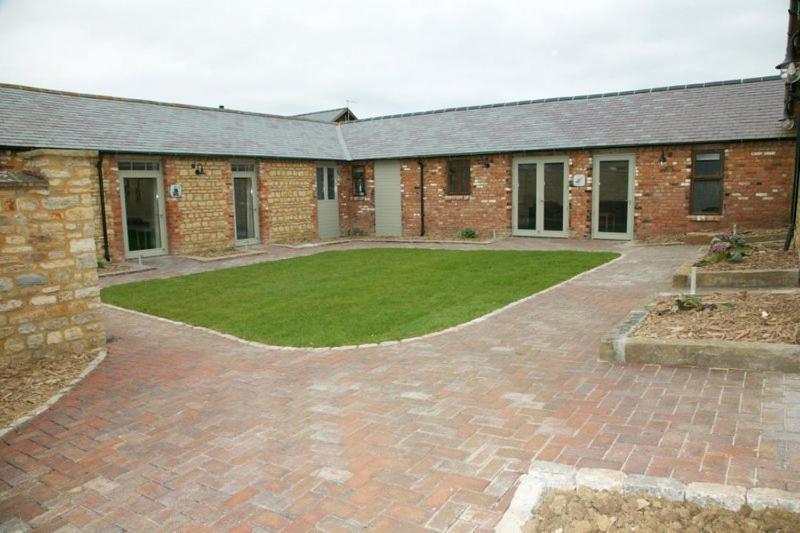 Pheasants Roost At Tove Valley Cottages Towcester Esterno foto